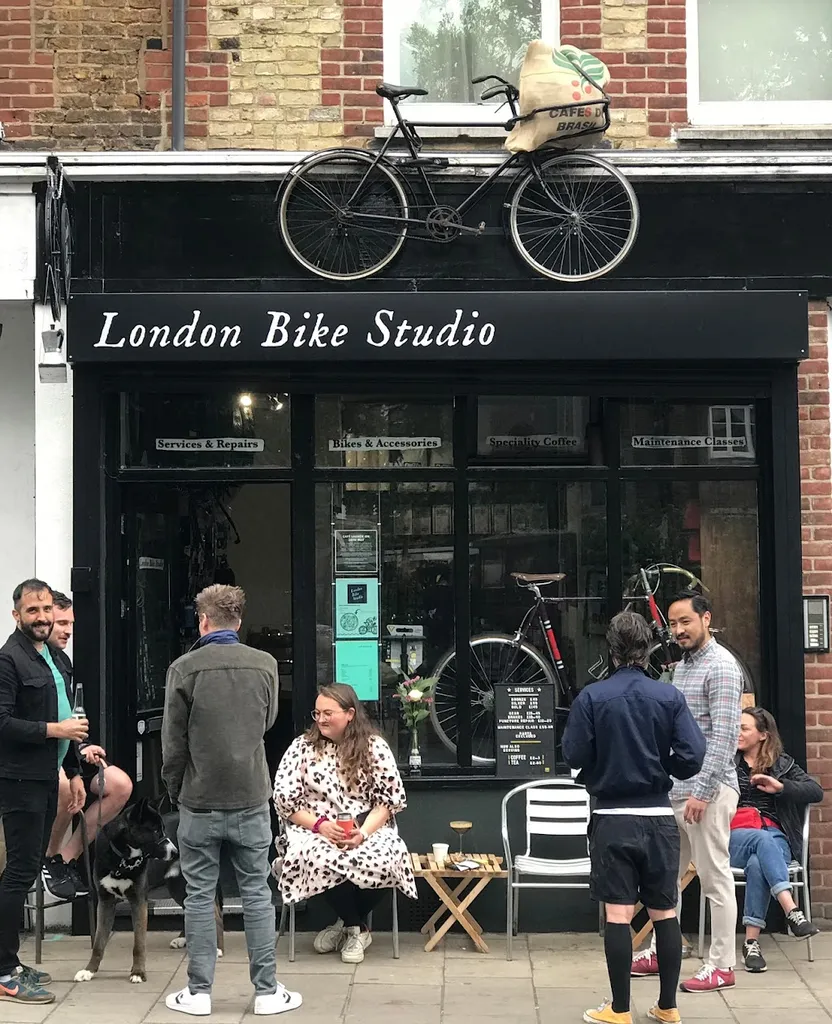 London Bike Studio Cafe