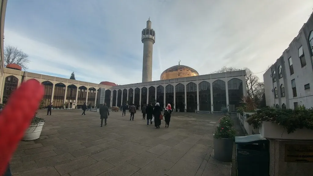 London Central Mosque (Stop N)