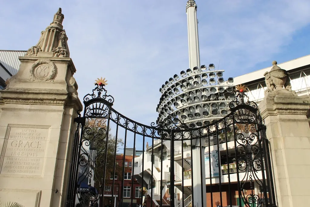 Lord's Cricket Ground (Stop J)