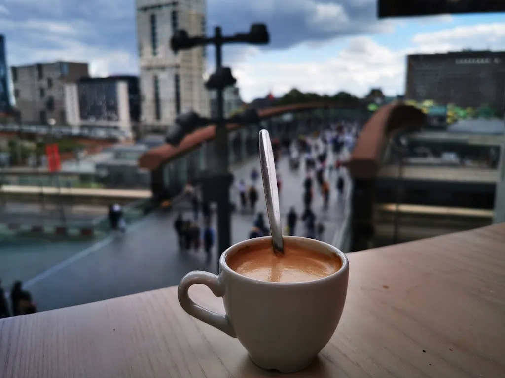 M&S Cafe
