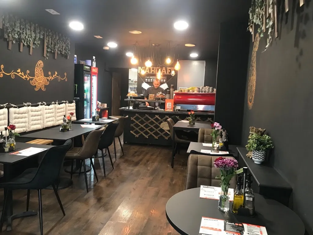 Mah Cafe