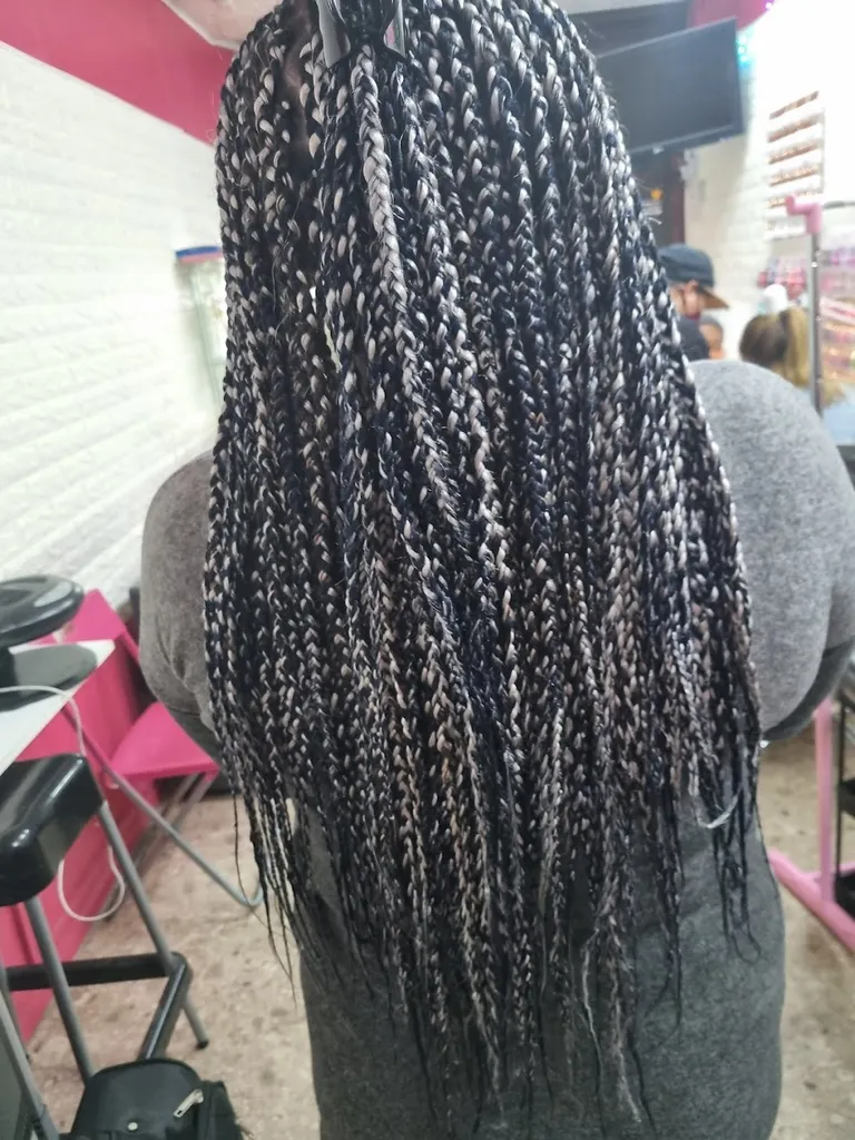 Majestic Hair & Beauty