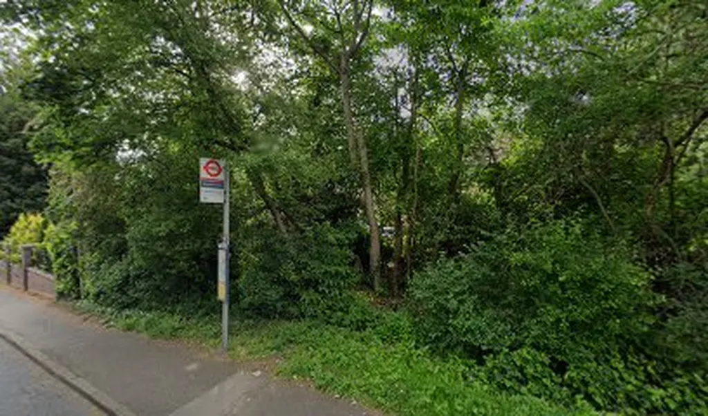 Manor House Drive