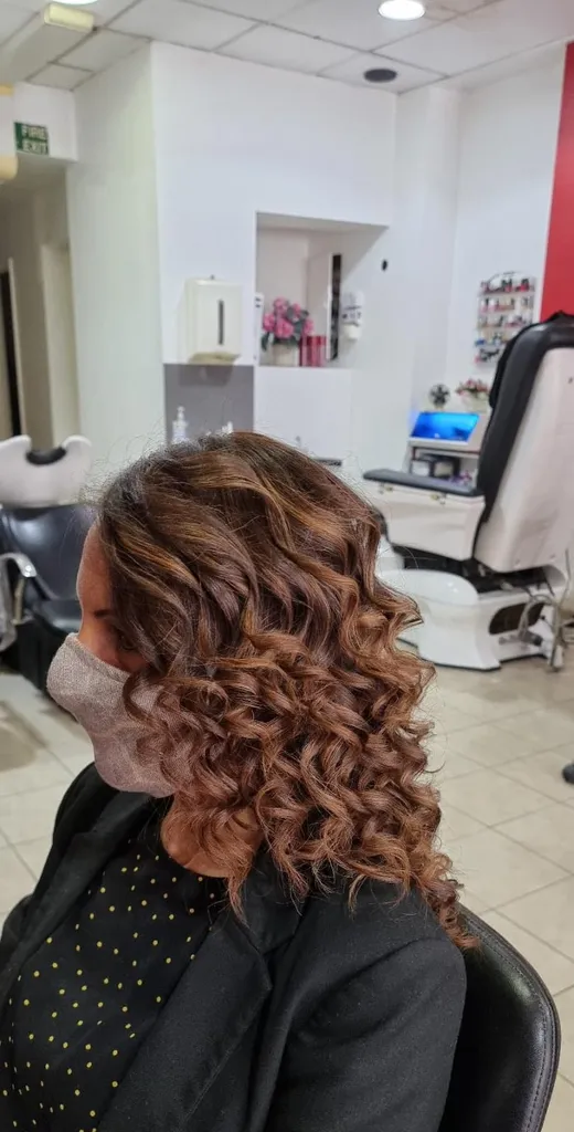 Mansi's Salon