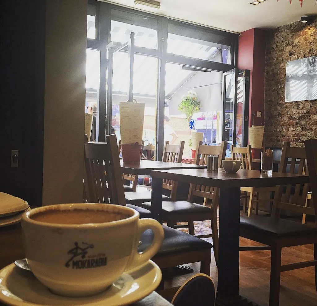 Mike's Cafe