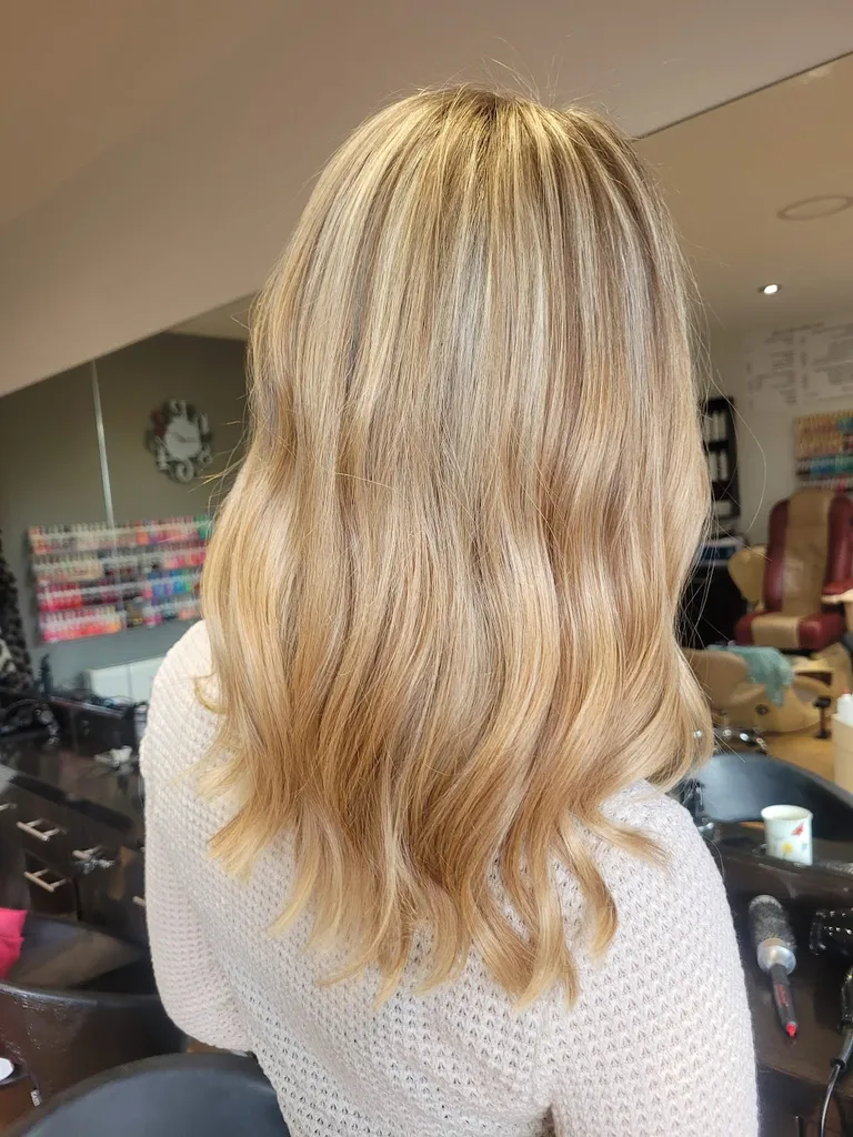 Mirlinda Hair and Beauty Salon