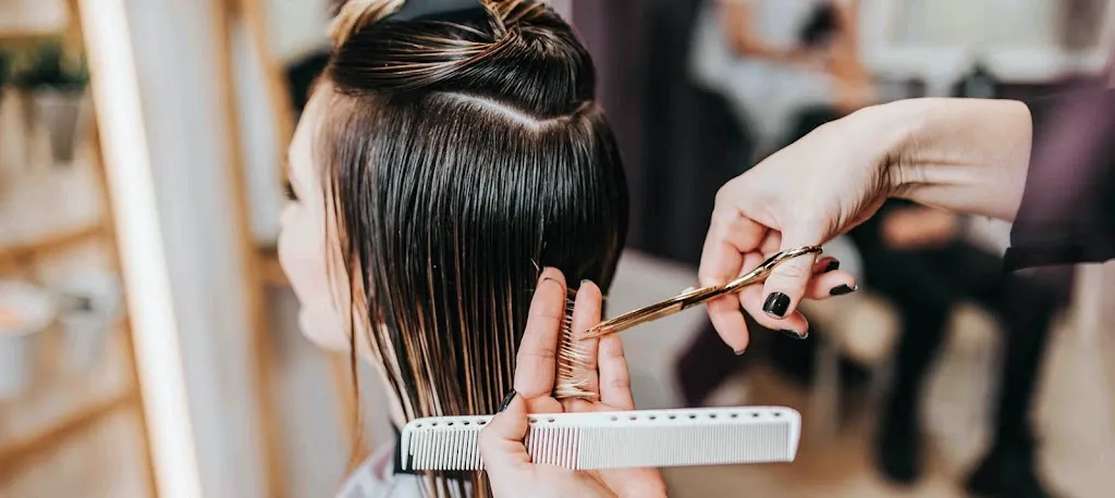Monika Kras Hairstylist