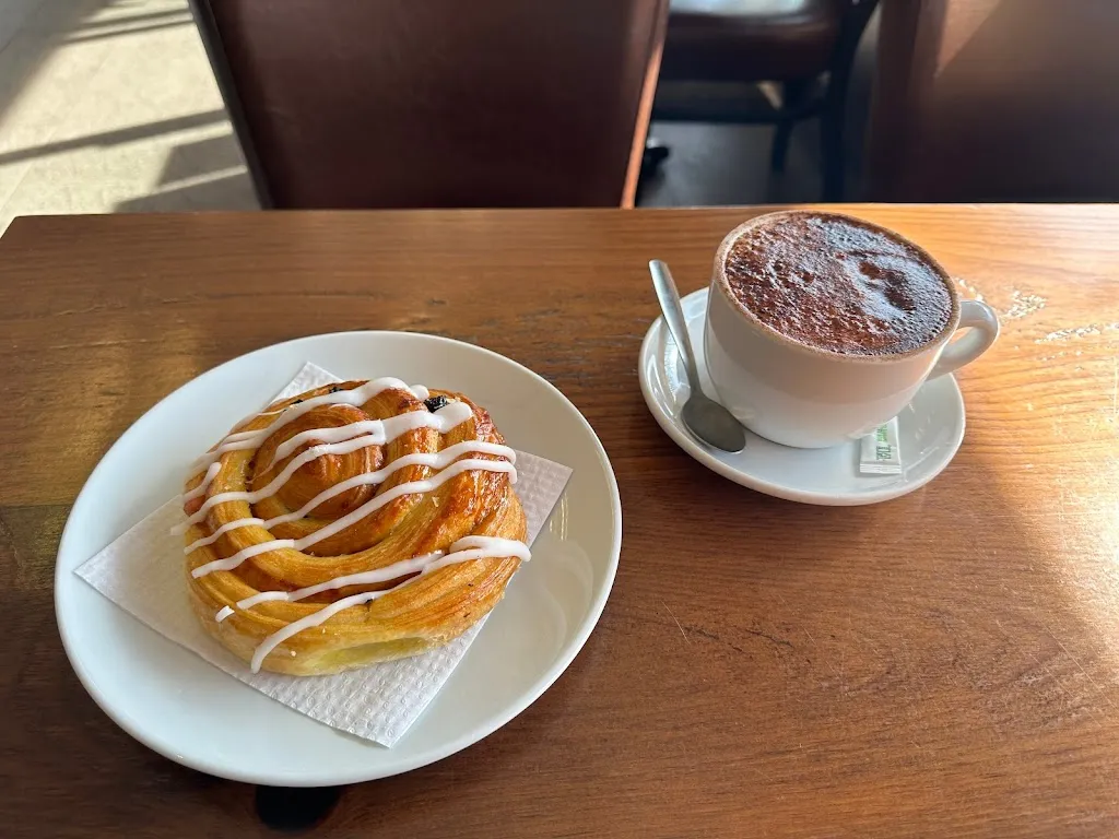 Moo & Bean Cafe