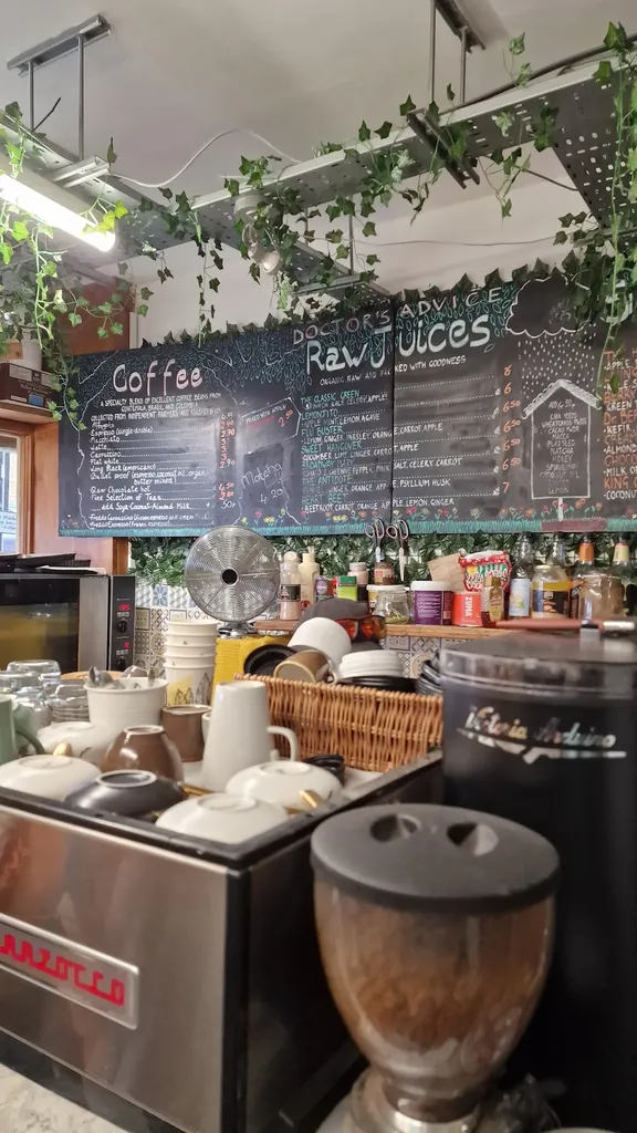 No. 25 Cafe