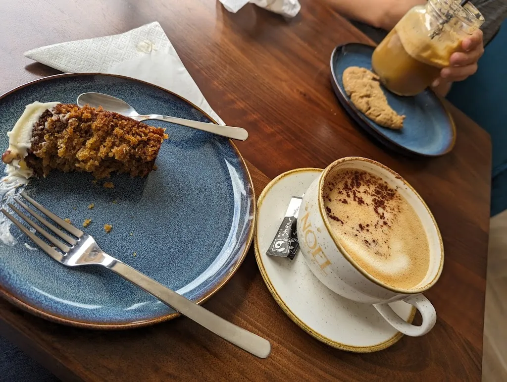 Noel Cafe