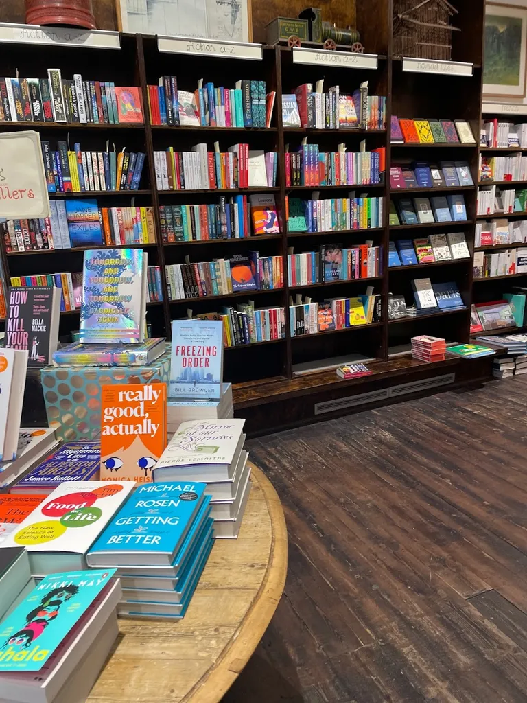 Nomad Books