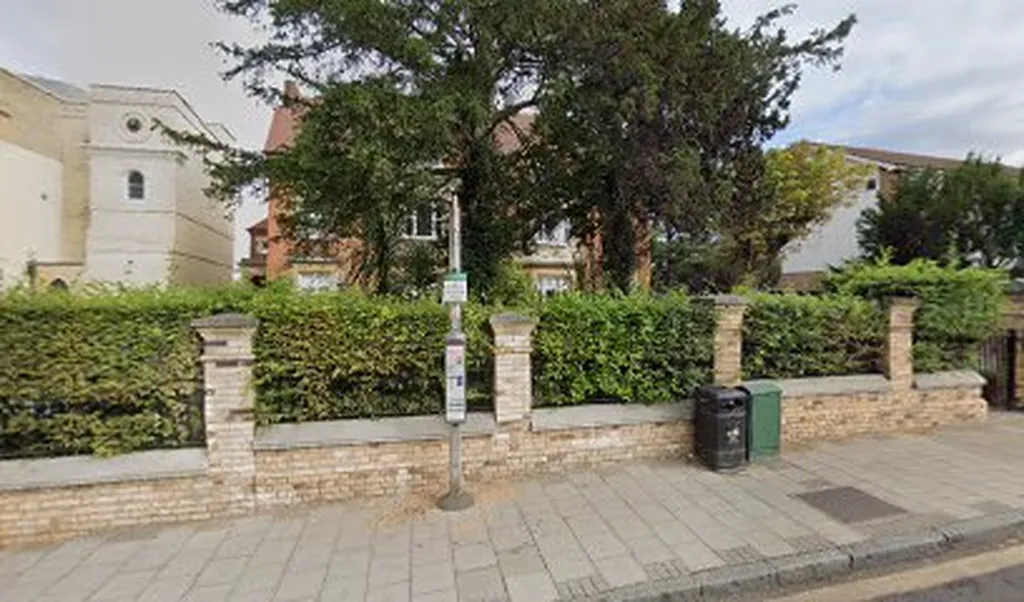 Oak Lodge School