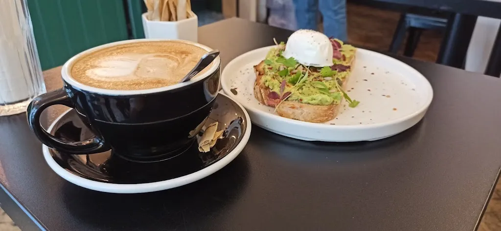 Over Under Coffee