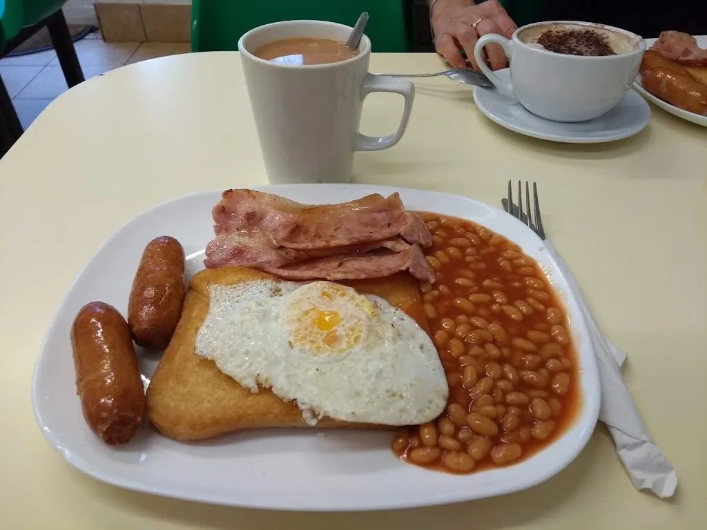 Ozzi's Big Breakfast
