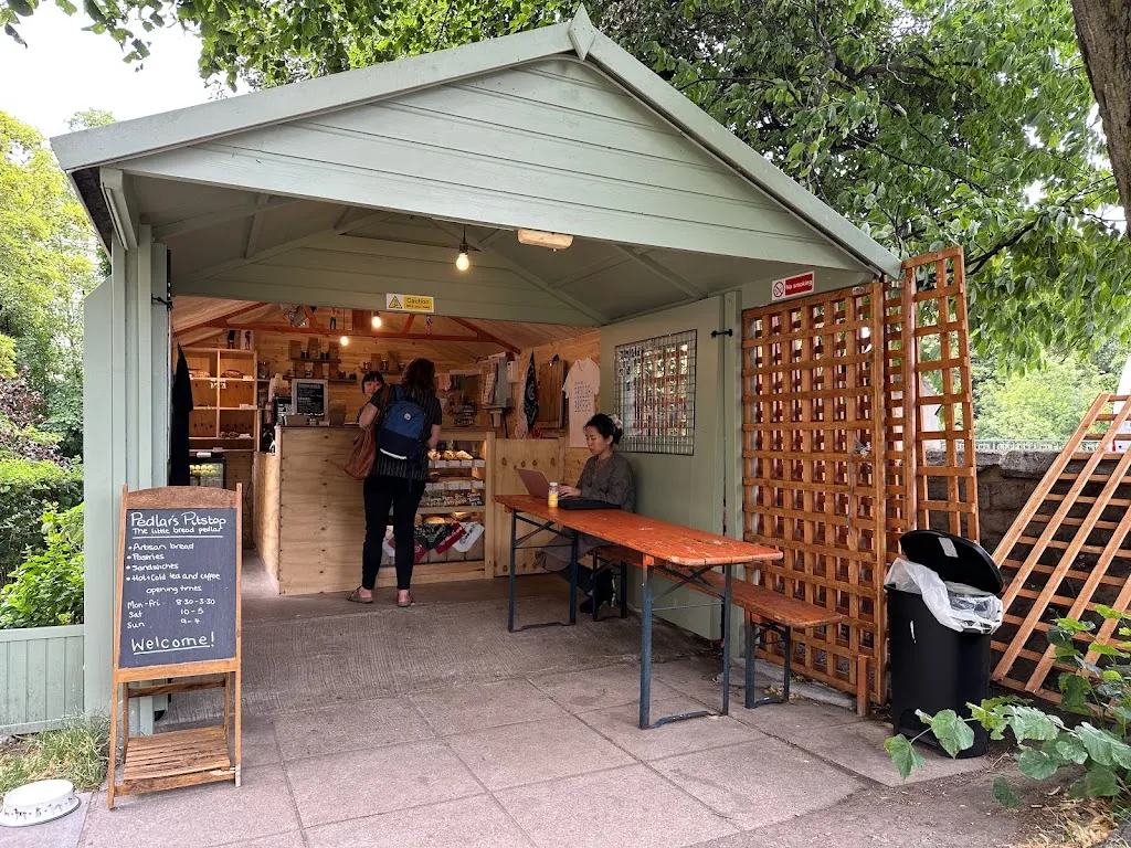 Pedlar’s Pitstop