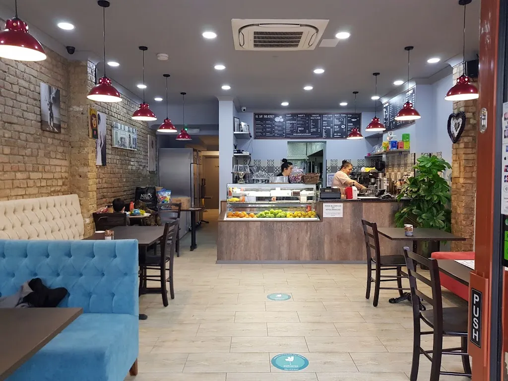 Pezzo Cafe