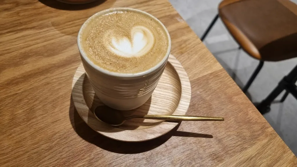 Poached Bromley (East Street Coffee)