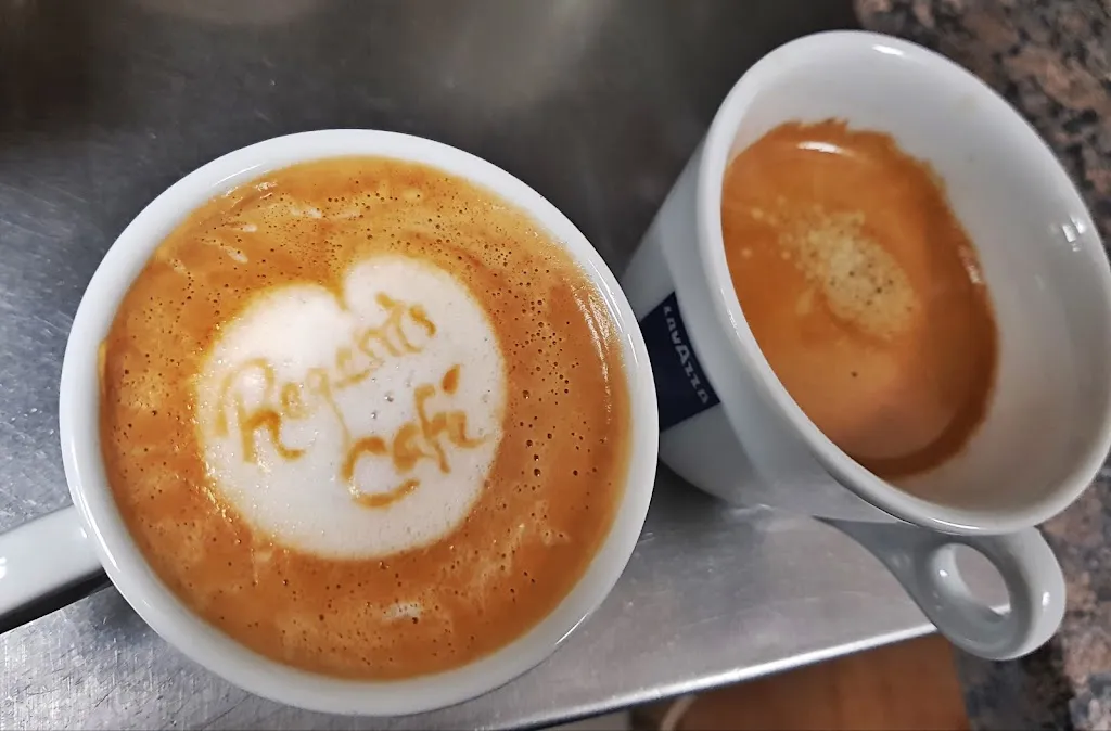 Regents Café