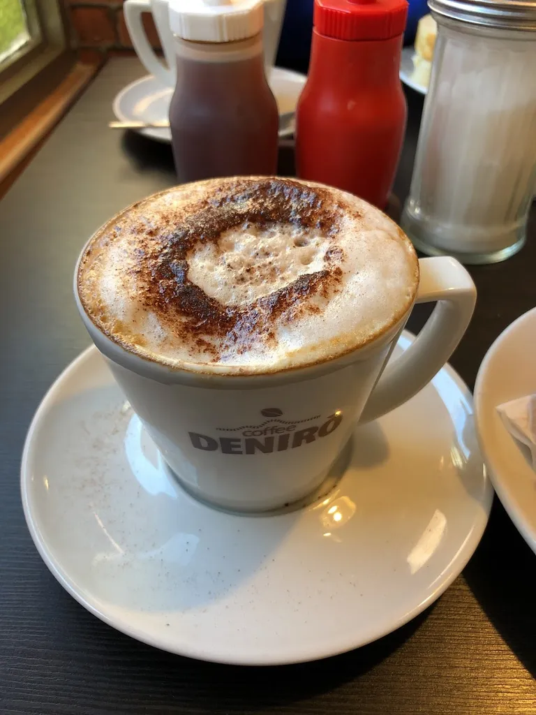 Roma Cafe