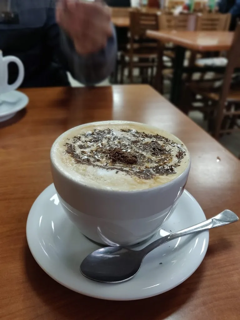 Rose Cafe & Restaurant