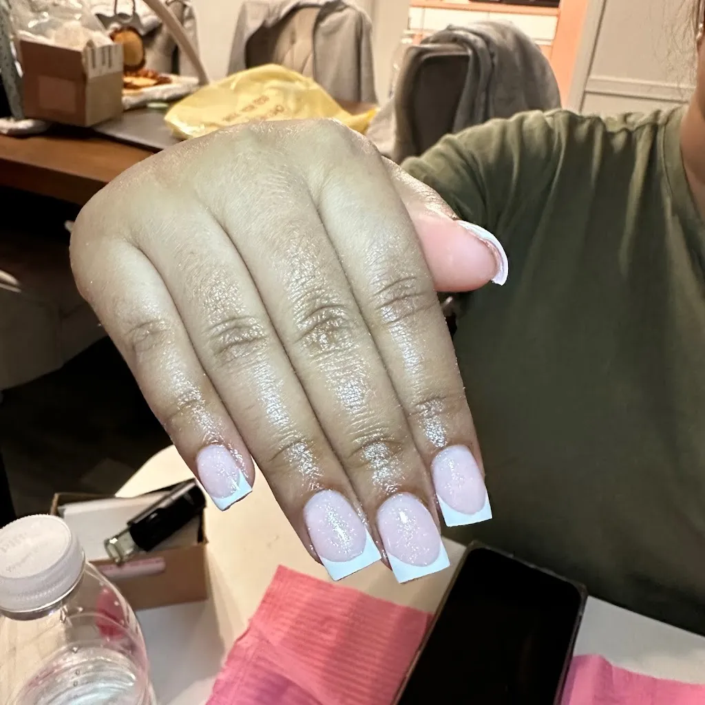 Rrez’s Beauty Bar