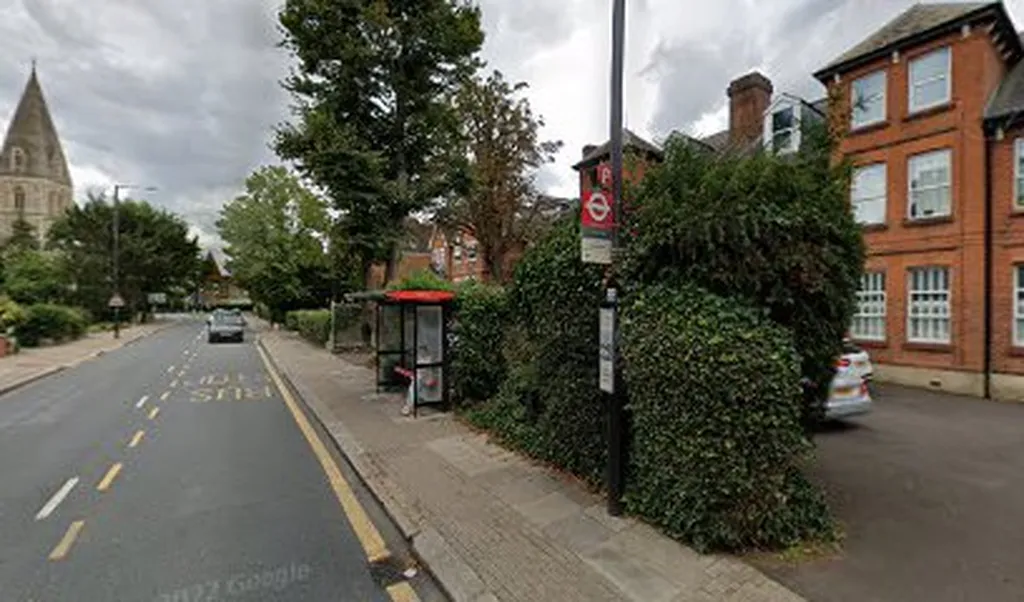 Slades Hill (Stop P)