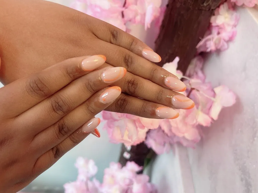 T nails & beauty