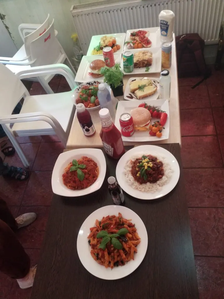 Tag Elezz Cafe Mitcham