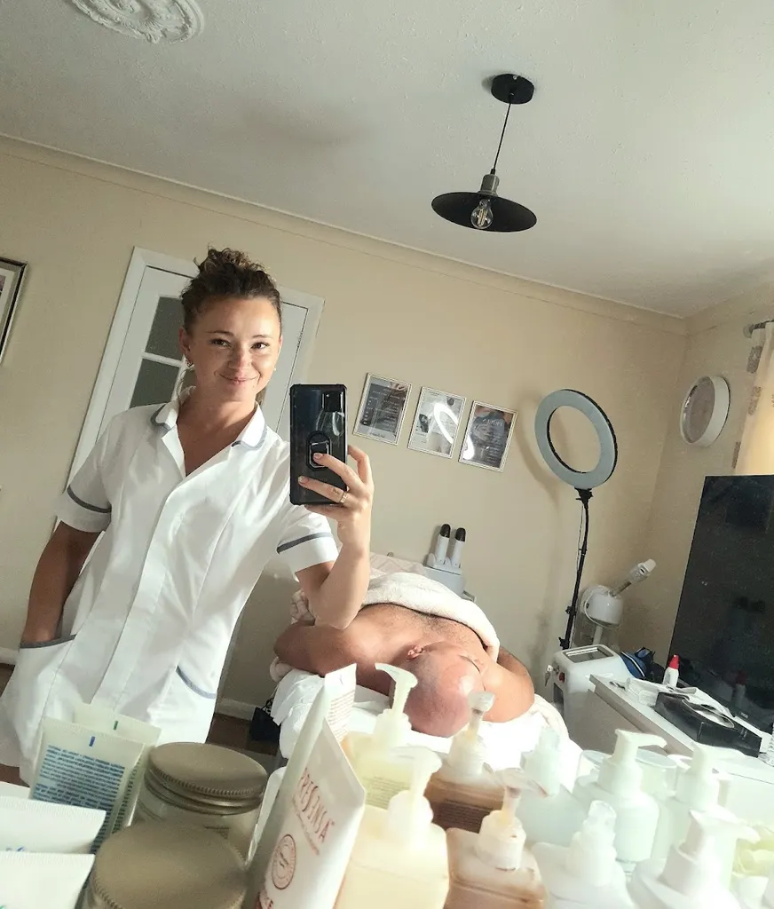TATTOO REMOVAL / ESTHETICIAN / WAXING