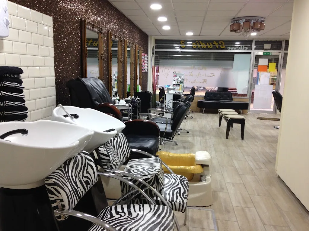 The Brow Lounge