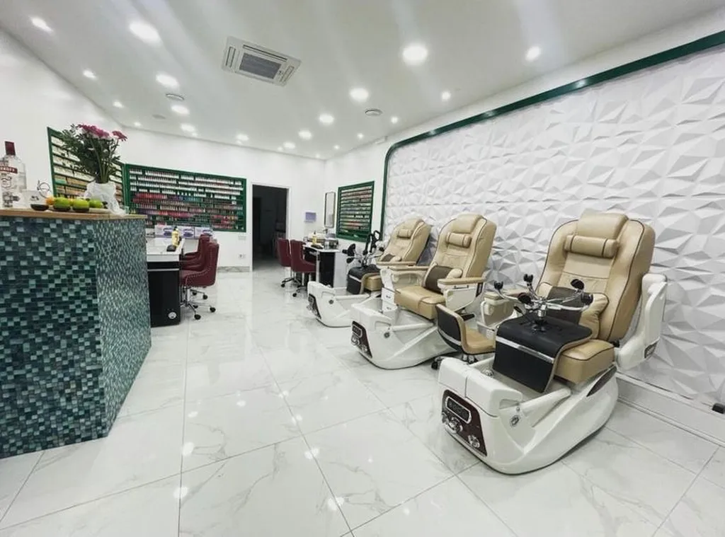 The Crescent Nail & Beauty Bar