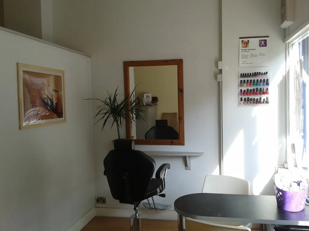 Total X-Cape Beauty Treatment Room
