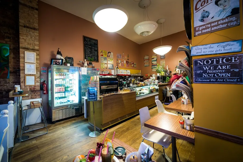Two Magpies Cafe