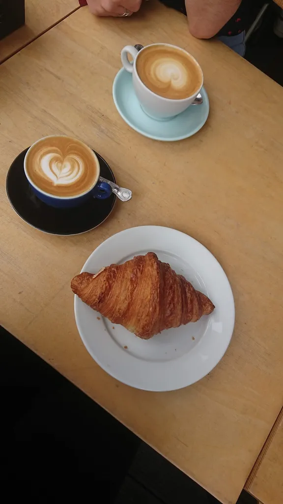 Vinyl Cafe - Tileyard London