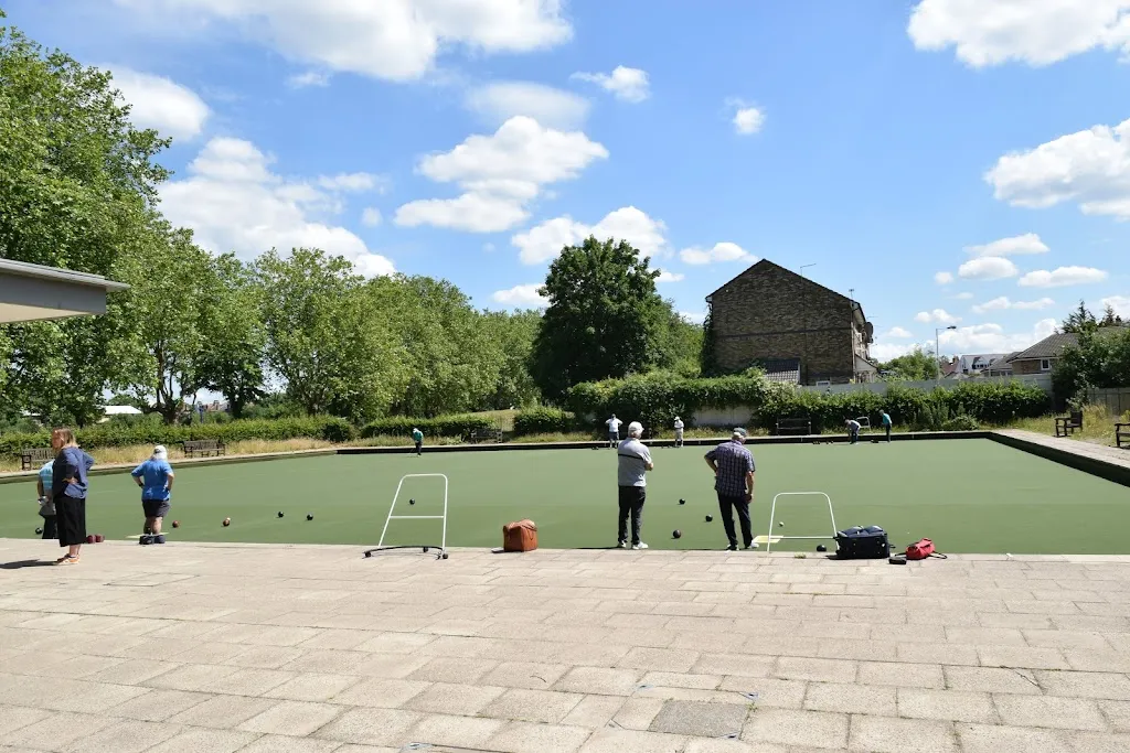 Walthamstow Borough and Aveling Park Bowls Club