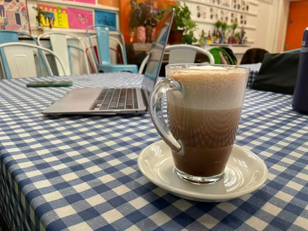 Walworth Living Room & Community Cafe