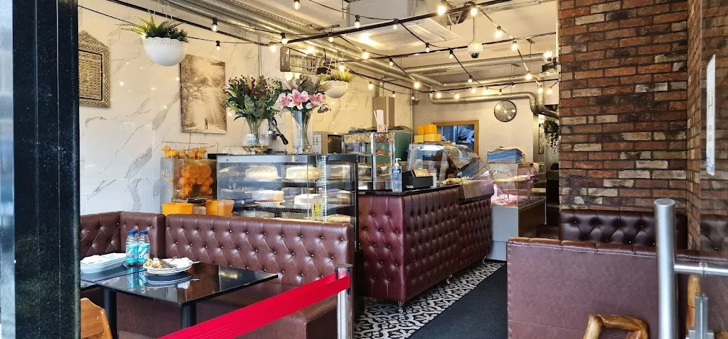 Zaza's Cafe
