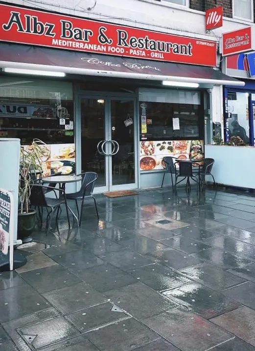 Albz Bar & Restaurant