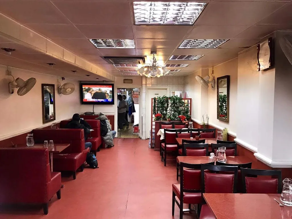 Ali Curry House