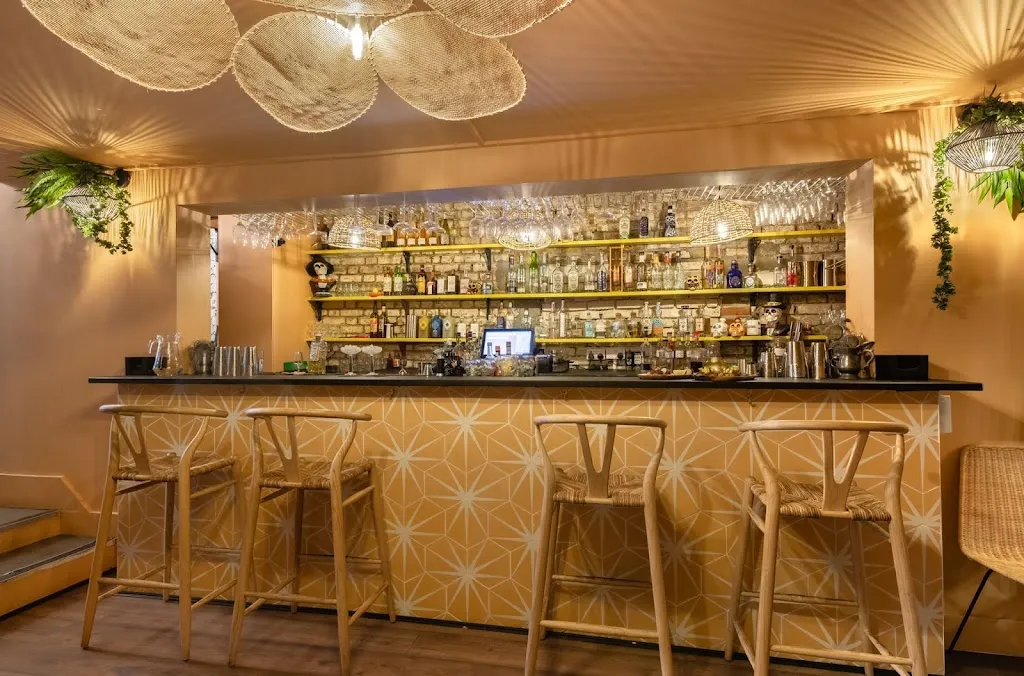 Amiga Restaurant
