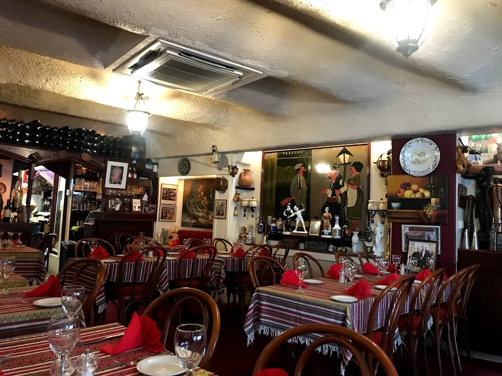 Aphrodite Taverna
