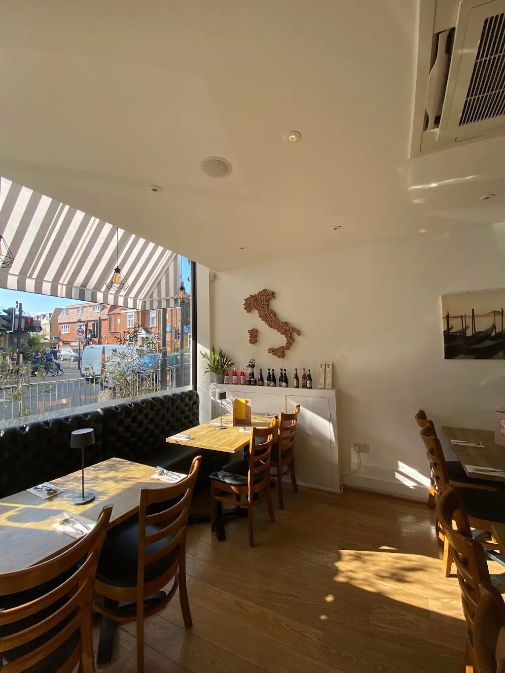 Arte Pizza Restaurant Pizzeria