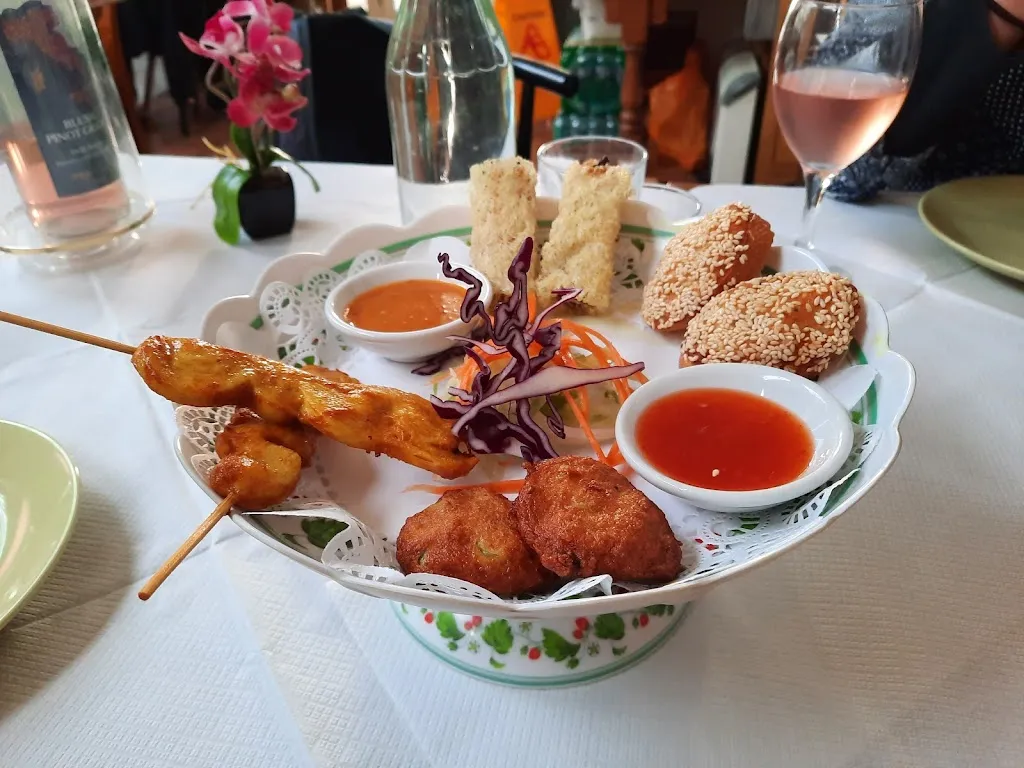 Ban Yai Thai Restaurant