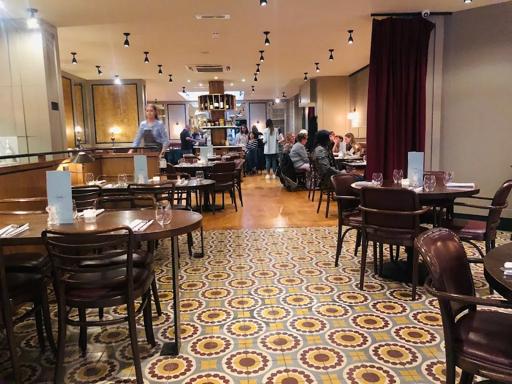 Côte Ealing