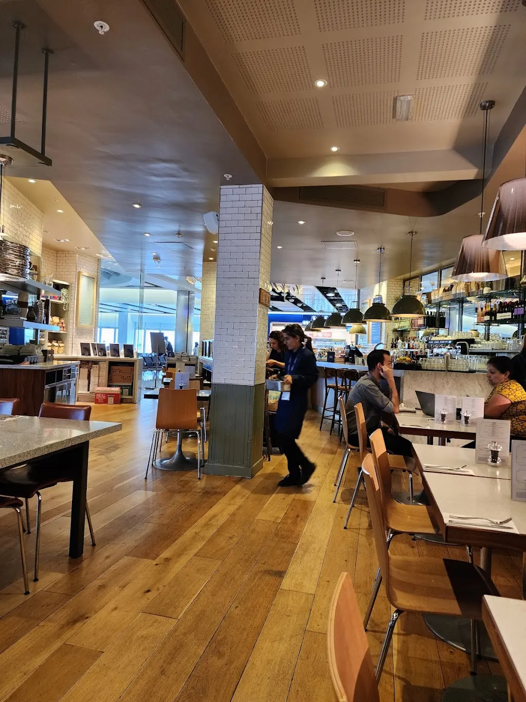 Carluccio's