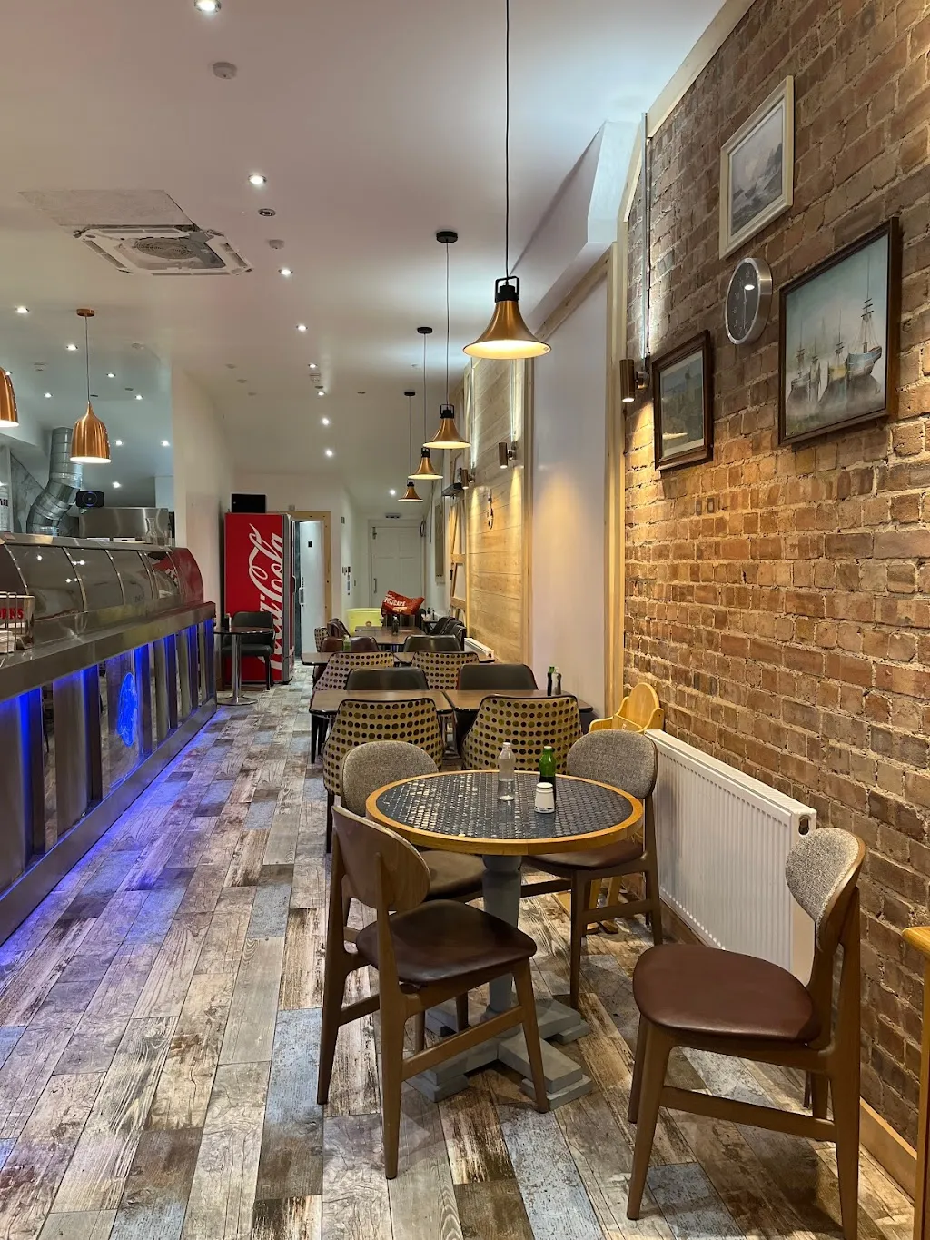 Castella’s Fish Bar Streatham