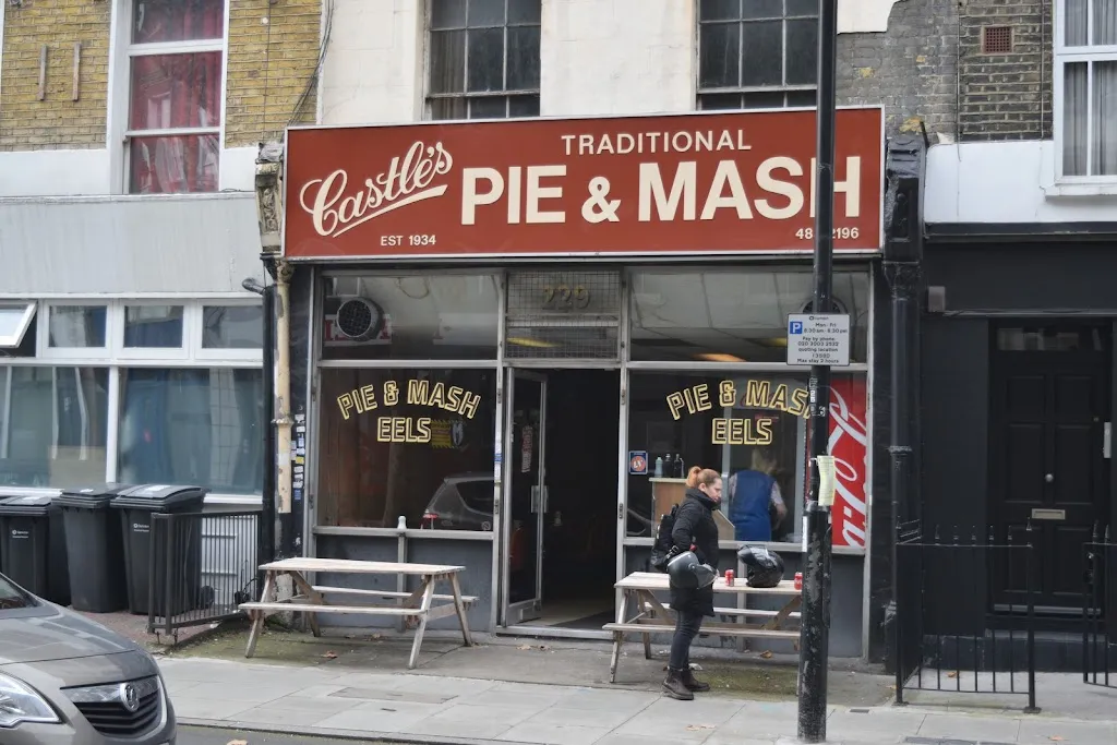 Castle's Pie & Mash 1 Castle's Pie & Mash