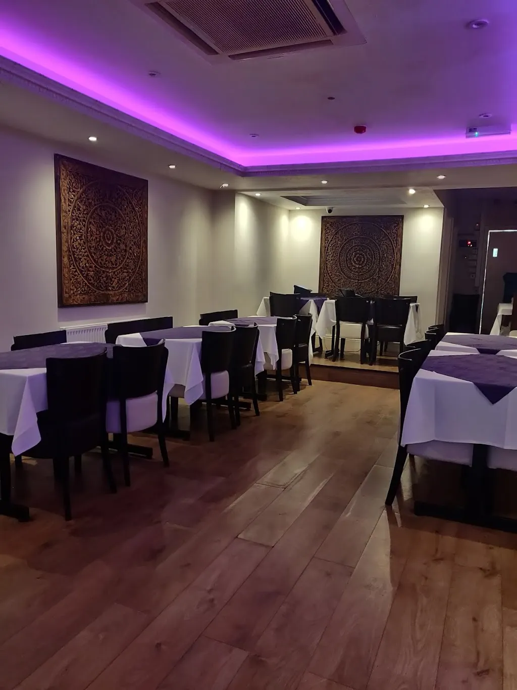 ChaChaz Indian Restaurant