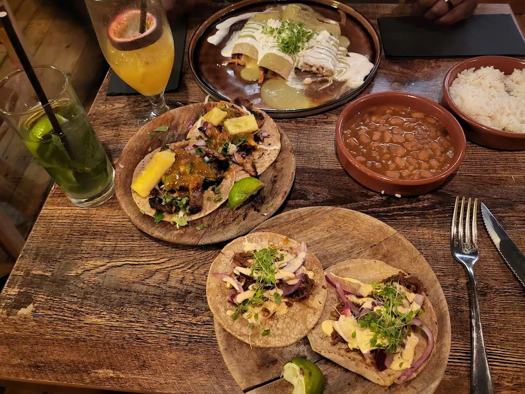Chingòn Tacos