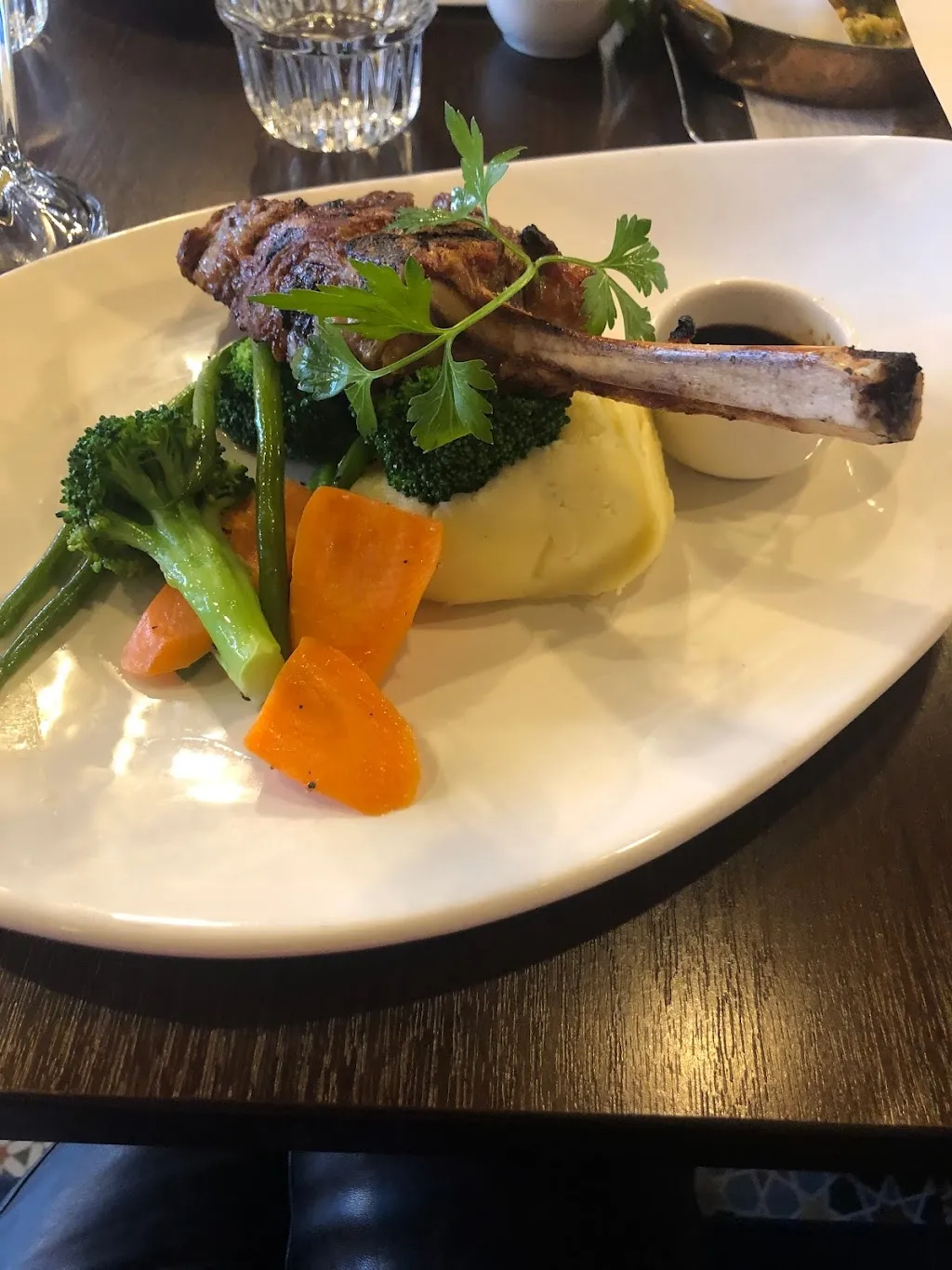 Creightons Brasserie 1 Creightons Brasserie